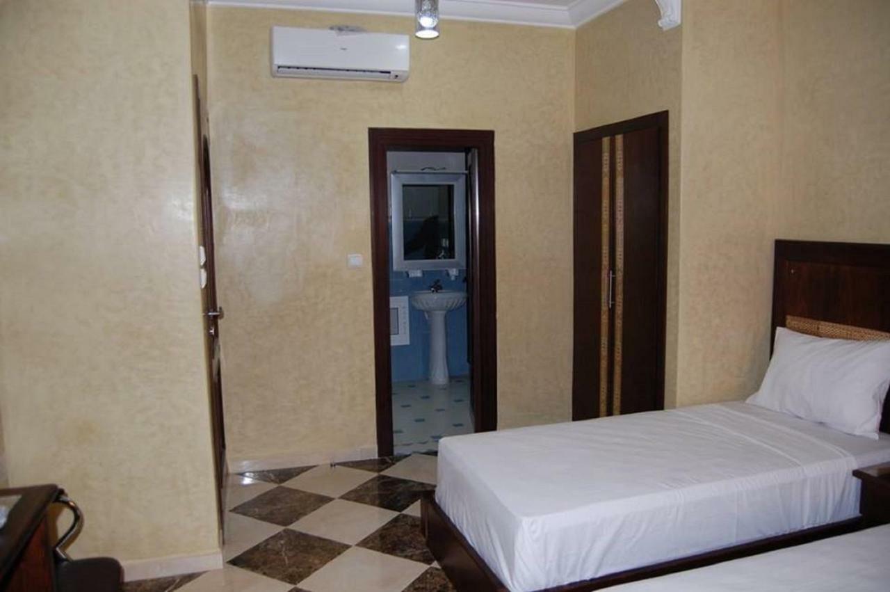 Hotel Amoudou فندق أمودو Tiznit Eksteriør billede